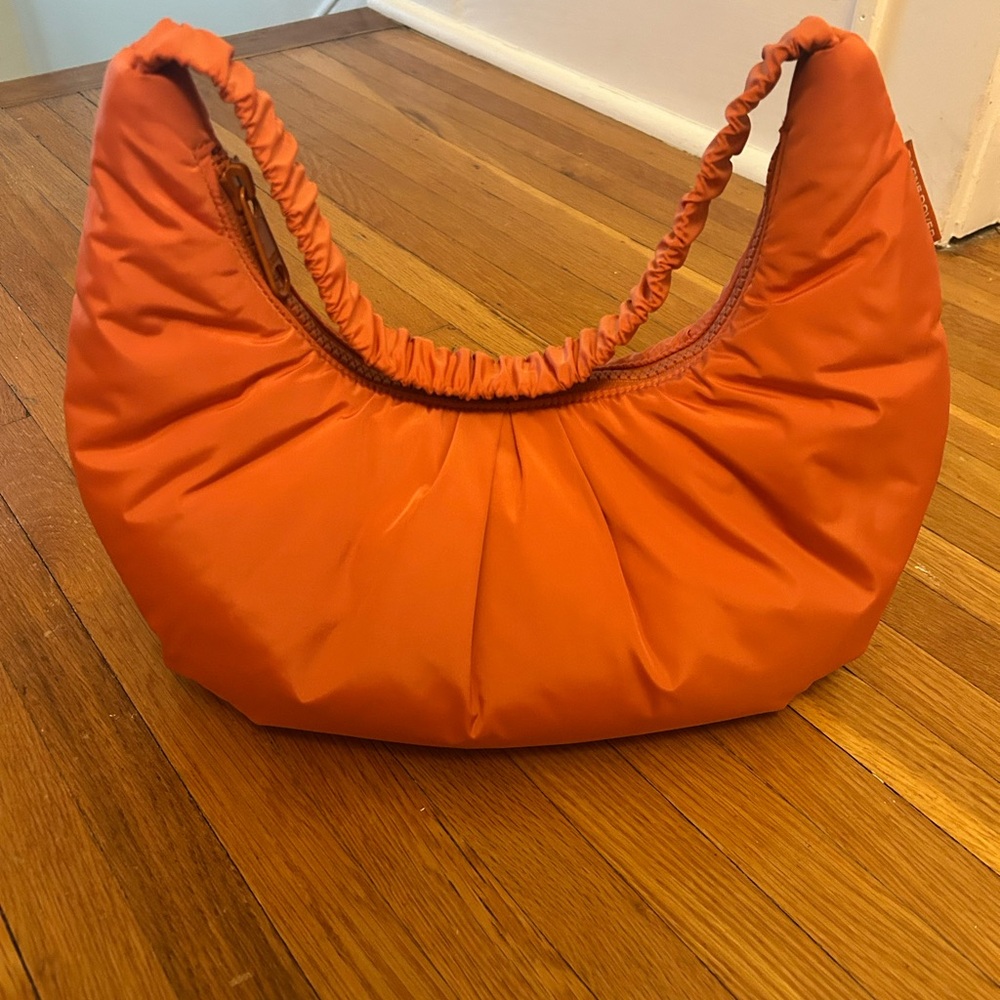 Dagne Dover Rider Puff Orange Shoulder Bag